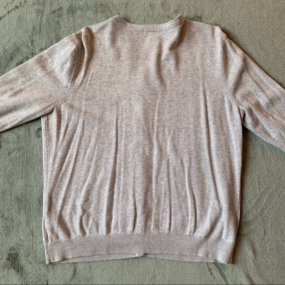 H&M Classic Round Neck Cardigan - Picture 6 of 6